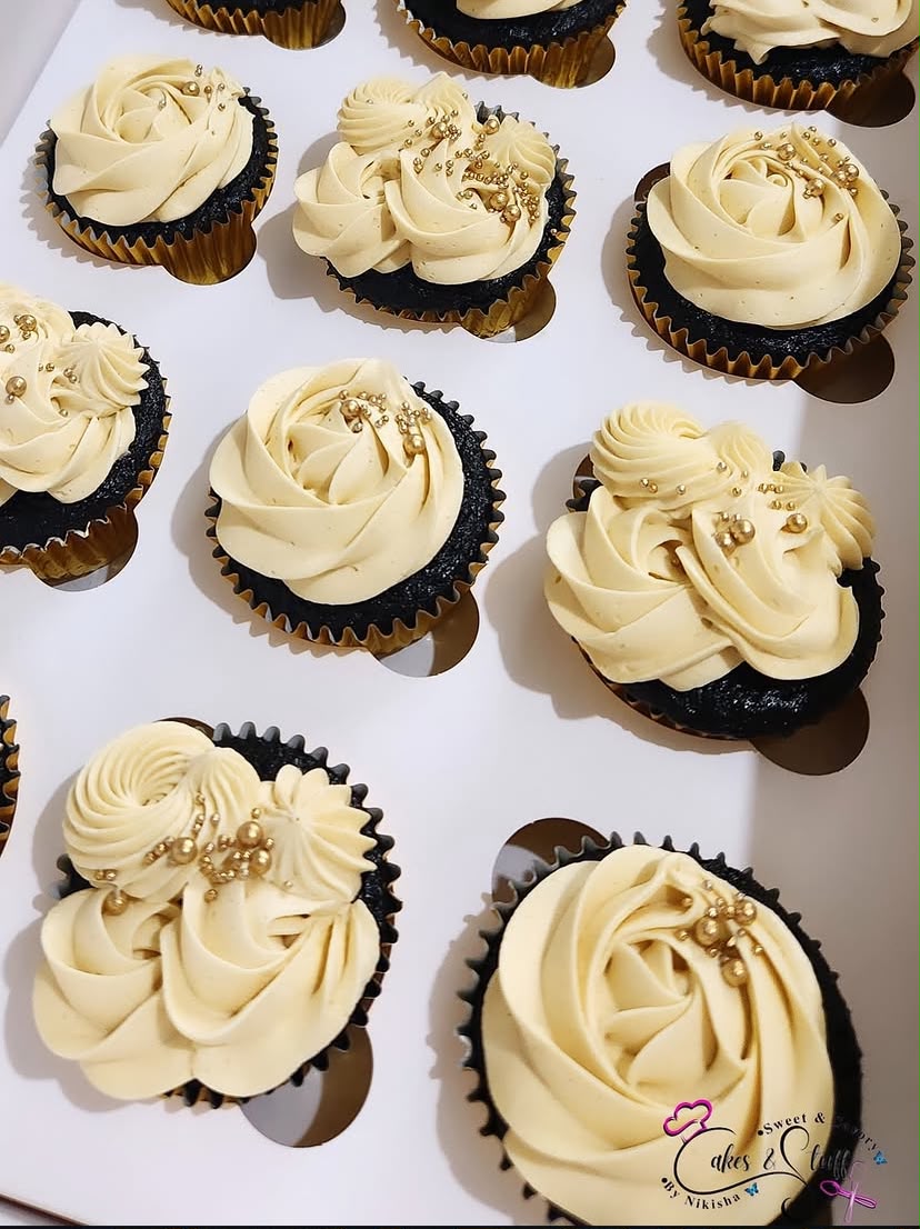 Chocolate Cupcake with Textured Design