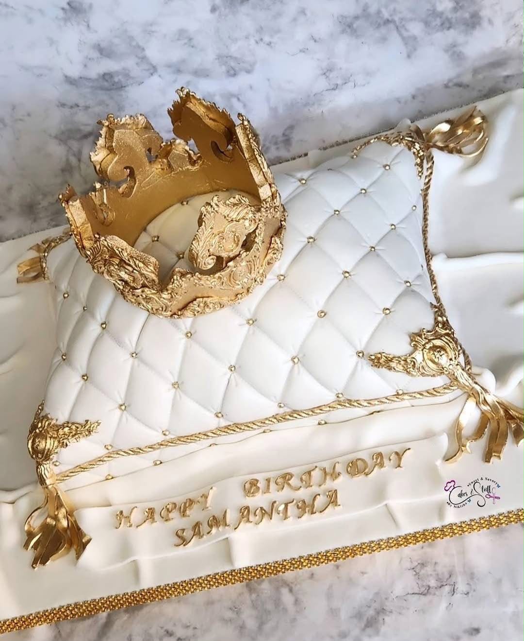 Pillow Cake with Crown