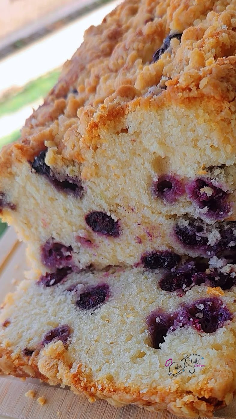 Lemon blueberry cake with a cinnamon streusel